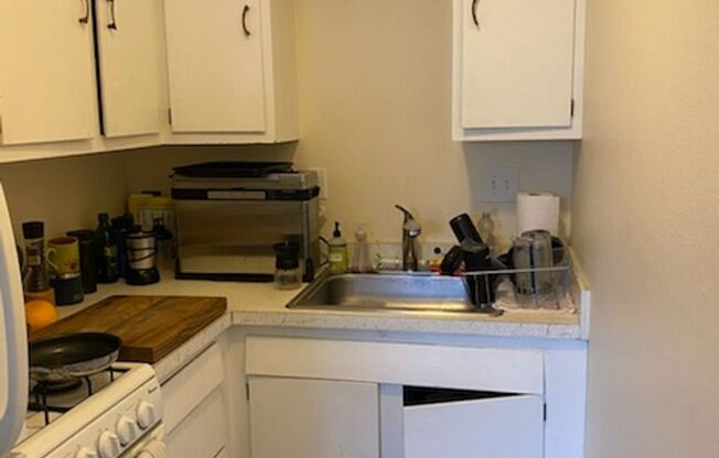 1004 Pleasant