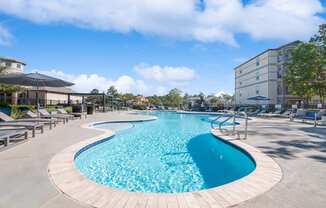 swimming pool at Berkshire Jones Forest apartments