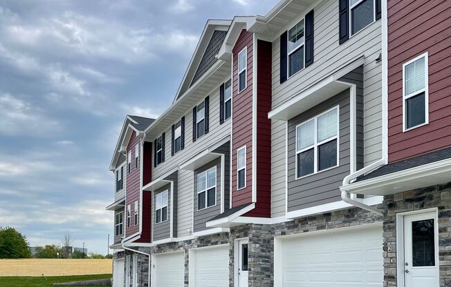 Buffalo Ridge Townhomes