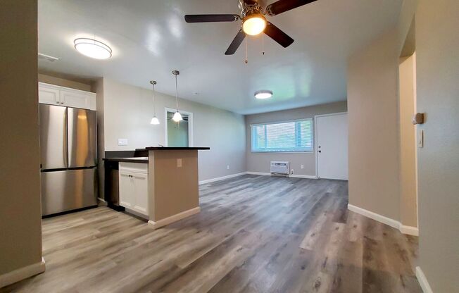 2 beds, 2 baths, 800 sqft, $2,495, Unit 221