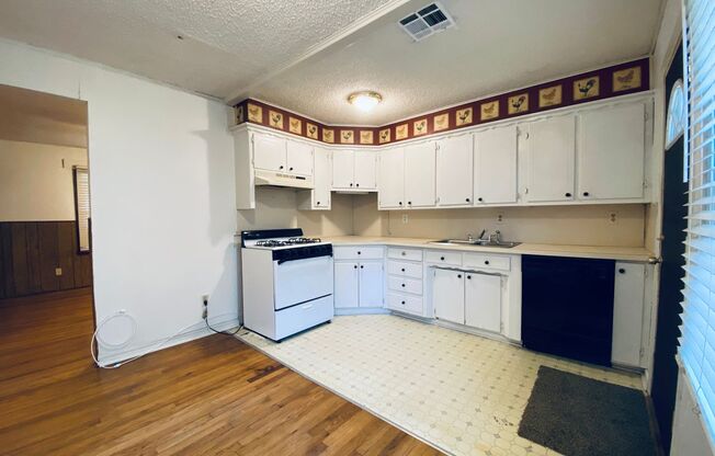 Cute Home for rent in OKC