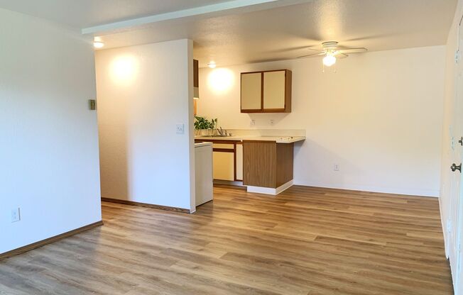 Eastway Circle Apartments