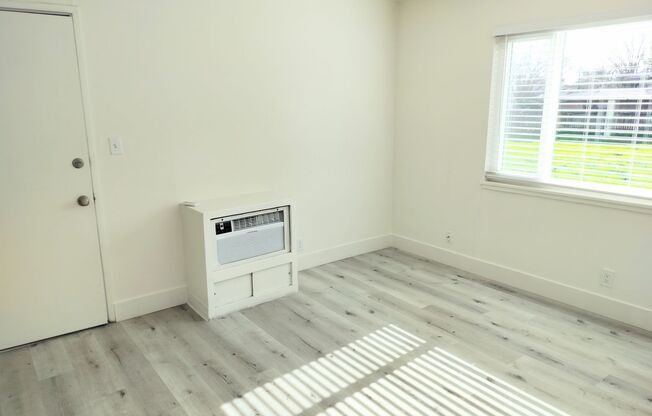 Studio, 1 bath, 350 sqft, $1,425, Unit 5478-19