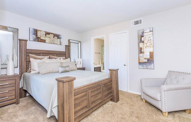 2 beds, 2 baths, 1,000 sqft, $1,127