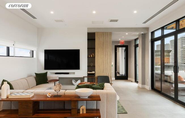 2 beds, 2 baths, $4,795, Unit 5E