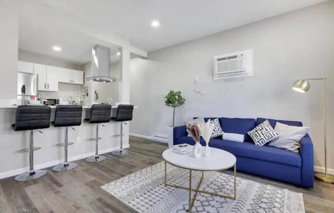 202 N 6 ST