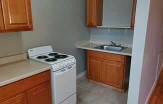 Studio, 1 bath, 500 sqft, $1,175, Unit Unit 5