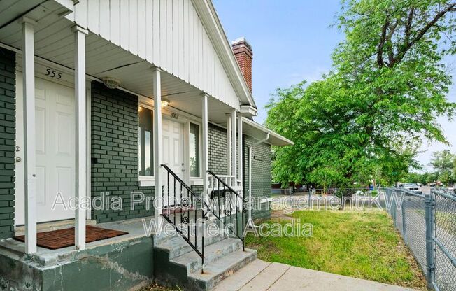 3002 Porter AVE