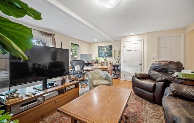 55 WATERHOUSE ST