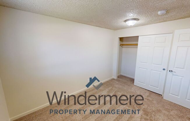 1928 J St #205 - Seasonal Pool