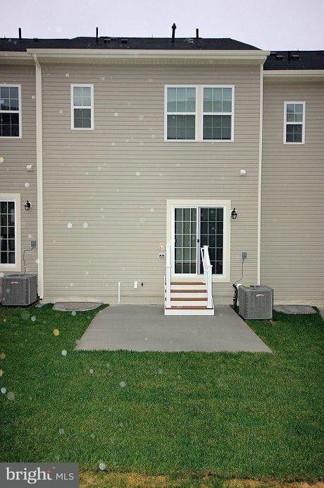 6282 NEWPORT CT