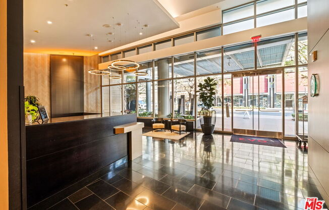 3 beds, 4 baths, 3,670 sqft, $15,000, Unit 2204