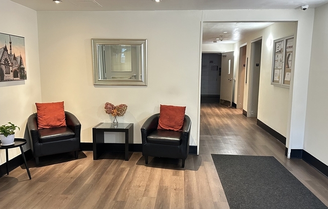 Studio, 1 bath, 445 sqft, $1,650, Unit 1F