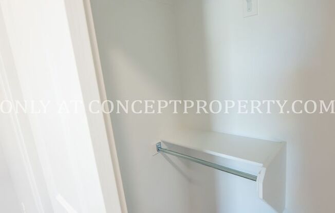 2 beds, 2 baths, 800 sqft, $2,299, Unit 1-208