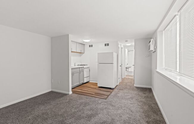 1 bed, 1 bath, $1,125, Unit A2