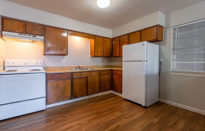 2 beds, 1 bath, 769 sqft, $775, Unit 228