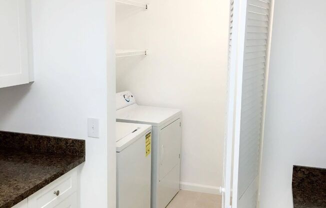 3 beds, 2 baths, 1,700 sqft, $3,050, Unit 08-203