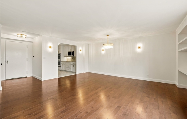 19 CHAUNCY ST