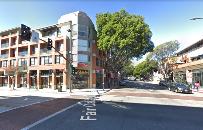 1 bed, 1 bath, 604 sqft, $2,900, Unit 215 P