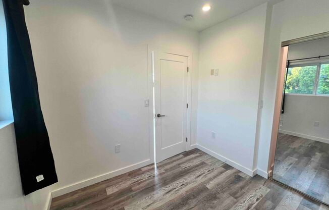 1 bed, 1 bath, 500 sqft, $2,100, Unit Unit 3