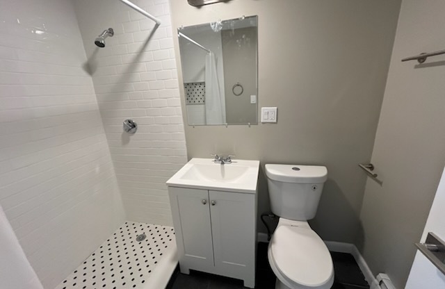 1 bed, 1 bath, $2,800, Unit 34