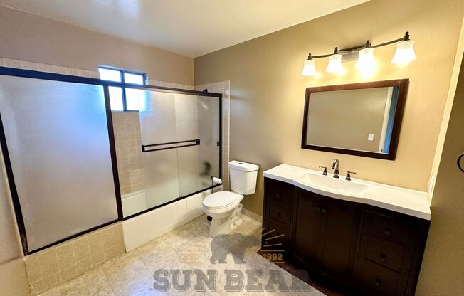 2 beds, 2 baths, $3,200