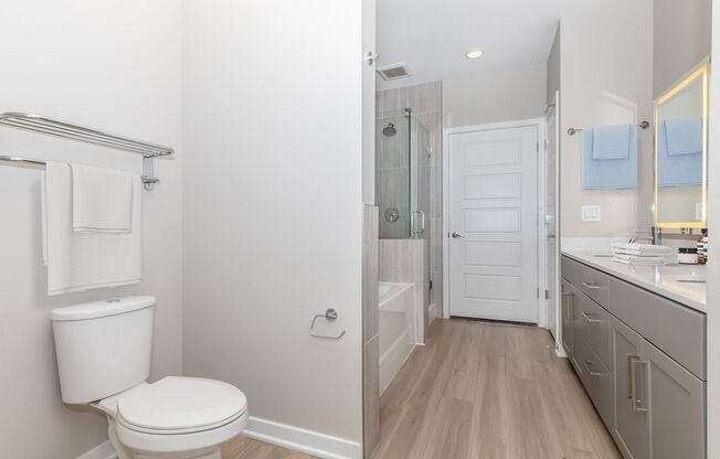 3 beds, 2 baths, 1,449 sqft, $2,799, Unit 135