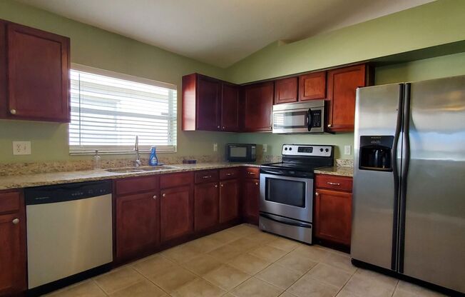 3 beds, 2 baths, $2,050