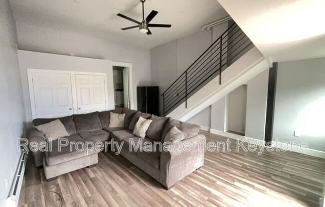 1245 CHARTIERS AVE