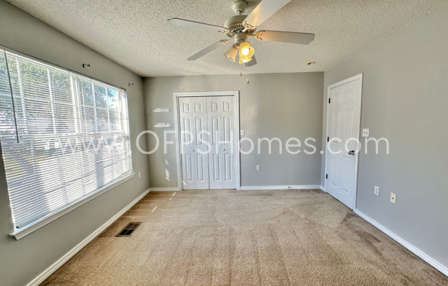 2 beds, 2 baths, $1,600