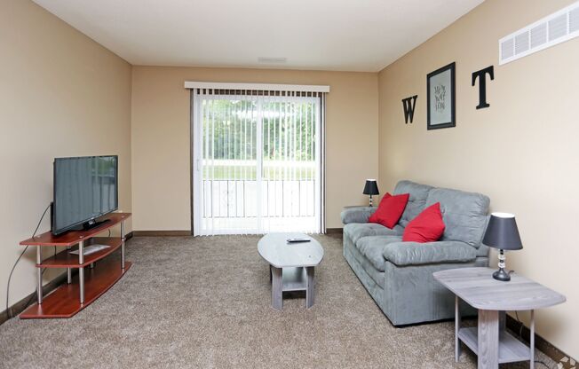 1 bed, 1 bath, 625 sqft, $885, Unit 4300 Wyndsor Terrace Building 3 #32