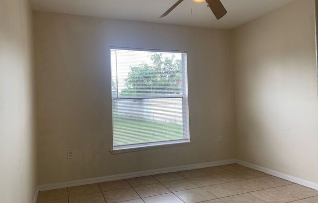 3 beds, 2 baths, $1,795