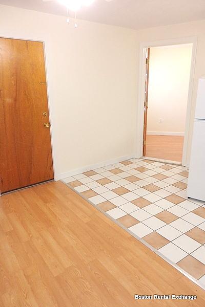 3 Holland St.