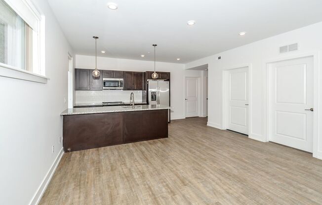 2 beds, 2 baths, 1,110 sqft, $2,200, Unit Unit 203
