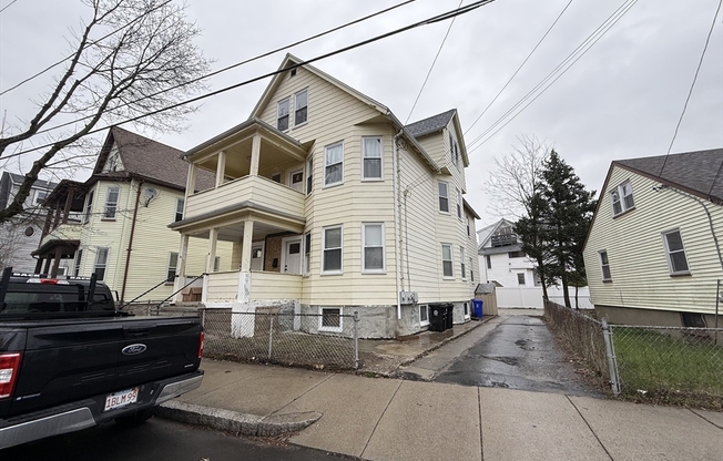 28 PRESLEY ST
