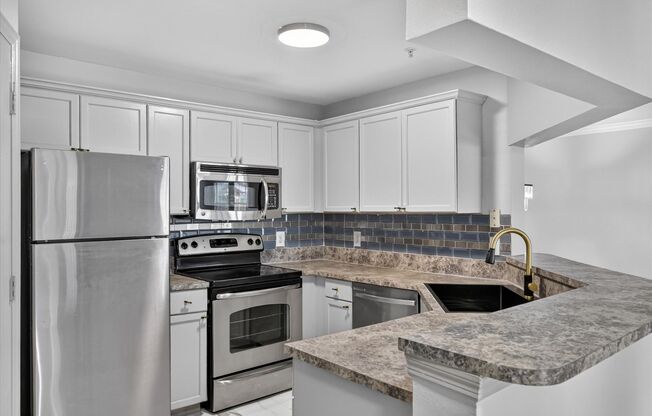 2 beds, 2 baths, 1,283 sqft, $1,795, Unit 10961 Burnt Mill Rd # 436 (TP)