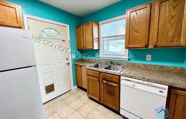 2 beds, 1 bath, $1,199