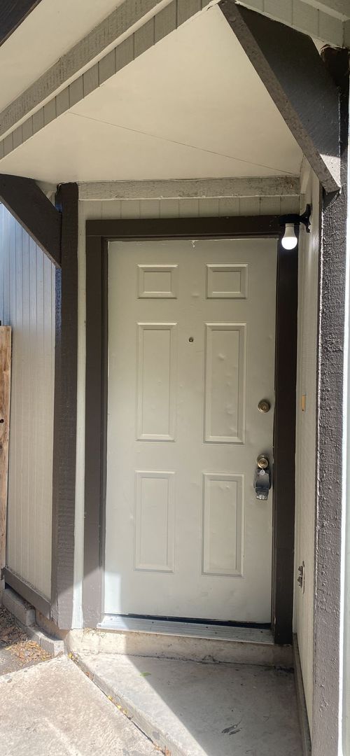 Large 3 bed 2 bath duplex