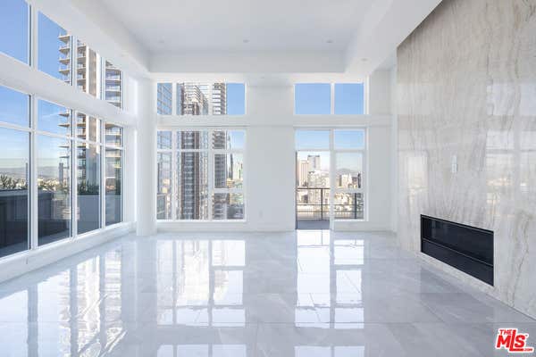 3 beds, 3 baths, 2,676 sqft, $14,300, Unit 1