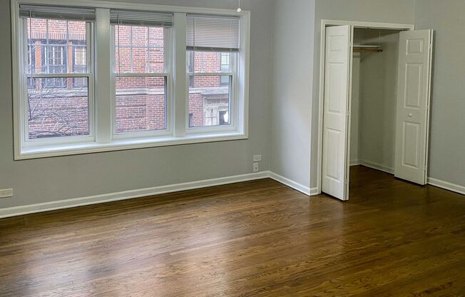 1 bed, 1 bath, 664 sqft, $2,135, Unit 3708-207