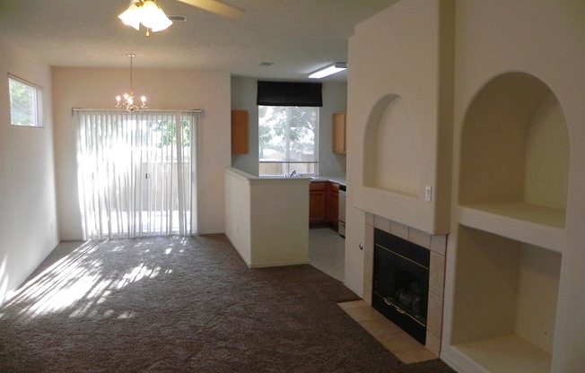 Lovely 2 Bedroom 2.5 Bathroom Condo In The NE!