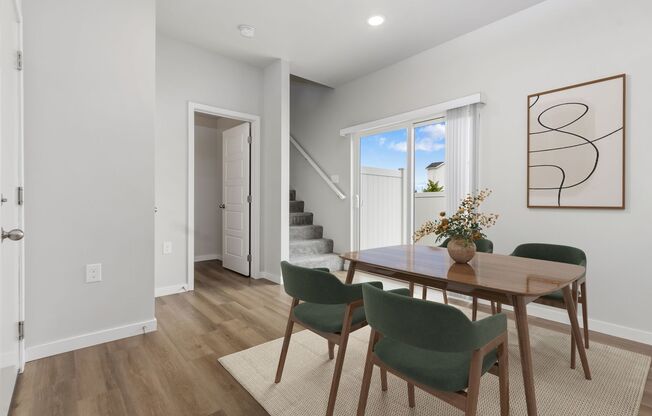 3 beds, 2.5 baths, 1,270 sqft, $1,800, Unit 2705-02