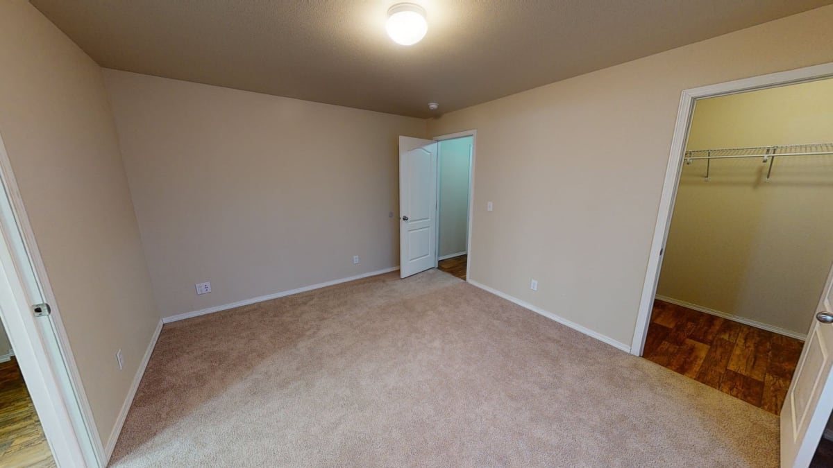 Four Seasons Apartment Homes
