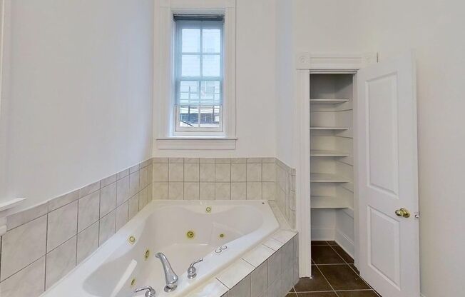 3 beds, 3 baths, 1,800 sqft, $2,399, Unit 16