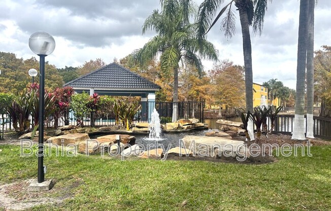 4528 Commander Dr #2032