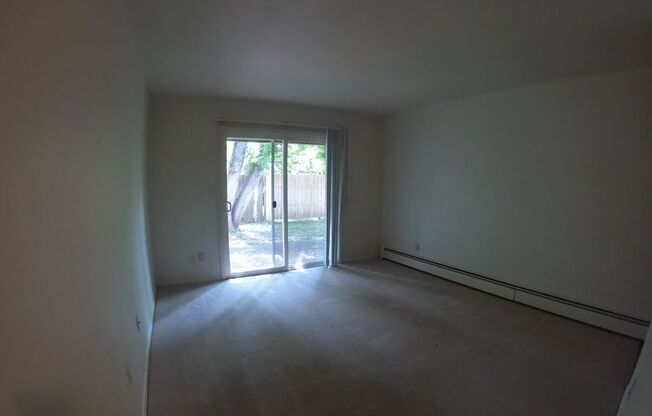 1 bed, 1 bath, 525 sqft, $1,700, Unit 05