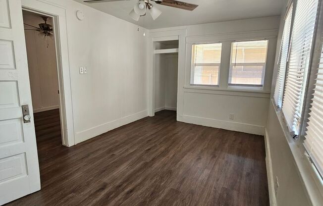 1 bed, 1 bath, 600 sqft, $900, Unit 1312-B