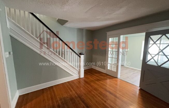 3 beds, 1 bath, $1,600