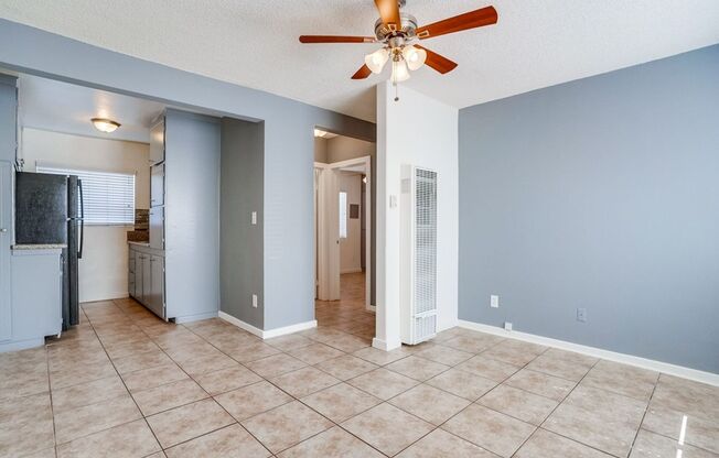2425 - 2431 S. Ridgeley Dr