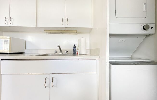 Studio, 1 bath, $1,850